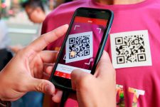 Сингапур разработает универсальный QR-код для платежей