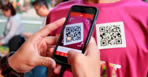 Сингапур разработает универсальный QR-код для платежей