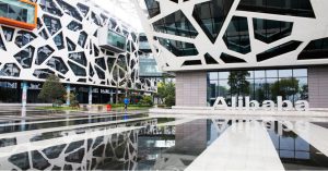 Alibaba ведет переговоры по приобретению доли в одном из банков