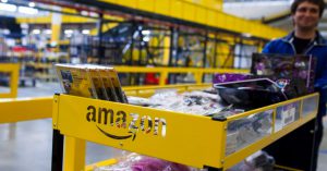 Власть монополиста: четыре отрасли, которые Amazon изменит радикально