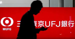 Крупнейшая финансовая группа автоматизирует 9,5 тыс рабочих мест