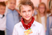 Умная школа: в Украине представлен ученический билет с опцией платежей