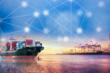 Технологию блокчейн впервые применят для страхования морских грузов