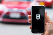 Uber повысил тарифы на поездки в Киеве