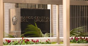 Еще один центробанк намерен создать собственную цифровую валюту