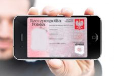 В одной из стран Восточной Европы ID-карты перенесут в смартфоны