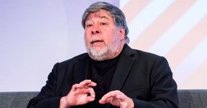 Сооснователь Apple не планирует покупать iPhone X