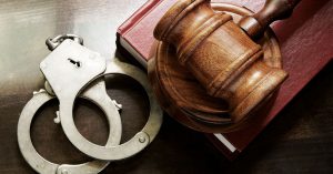 В Украине могут начать арестовывать банковские счета онлайн