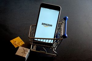 76% праздничных онлайн-покупок американцы совершают на Amazon