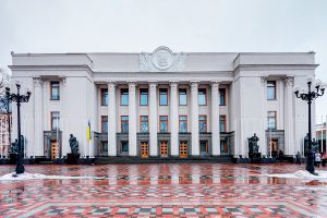 Максимум 100 евро: принят новый закон о доставке из-за рубежа