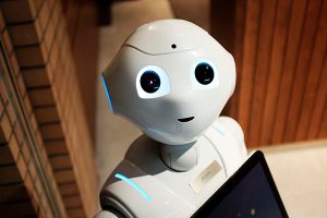 Неудачный эксперимент: почему робот не справился с работой в супермаркете