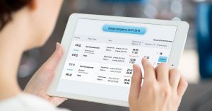 Укрзализныця обвинила в воровстве своего подрядчика по продаже билетов