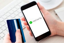 К WeChat Pay теперь можно привязывать зарубежные карты