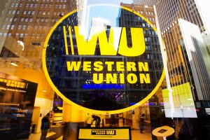 Western Union запровадив для міжнародних переказів послугу «Відправляй зараз, плати пізніше»