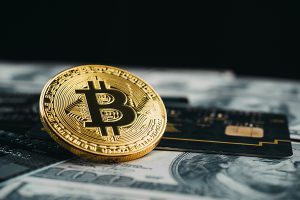 Крупные банки США запретили покупать криптовалюты кредитками