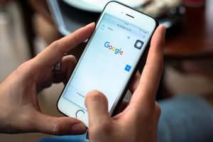 Умный чат-бот от Google сможет отвечать на сообщения вместо вас