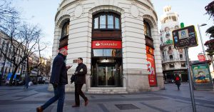 Банк Santander наконец-то запустил денежные переводы на базе Ripple