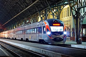 В международных поездах Укрзализныци внедрят питание и Duty Free