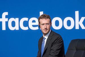 Баффет и Цукерберг потеряли почти по $4 млрд за три дня