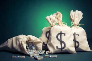 Украинцы продолжают активно скупать валюту — статистика НБУ за ноябрь