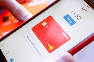 Популярный мобильный банк поможет пользователям копить средства