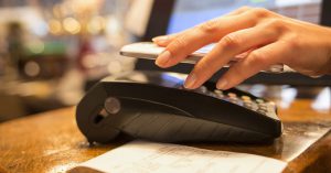 Технологии против наличных: станут ли NFC-платежи мейнстримом