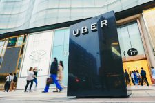 Uber намерен получить лицензию на электронные деньги