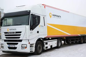 Укрпошта и Нова пошта сообщили о задержках в доставке (список областей)