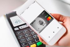 Платить с помощью Google Pay смогут клиенты еще одного банка Украины