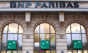 Французский банк выпустит биометрическую карту для VIP-клиентов