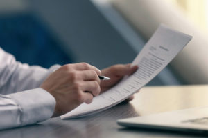 Бизнес освободили от декларирования валютных ценностей