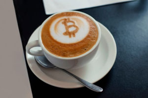 Новый формат Bitcoin-платежей: в Швейцарии внедрили Lightning Network