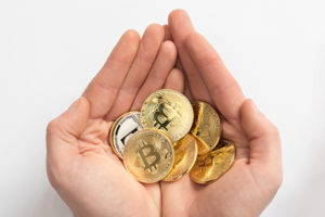 Почему биткоин не станет мировой валютой? Банкиры назвали причину