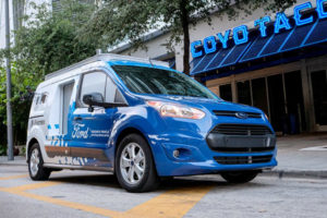 Ford протестирует новую систему доставки с помощью беспилотных авто
