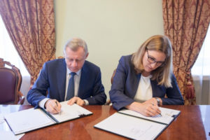 В Украине будут изготавливать деньги для других стран