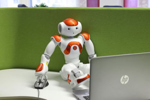 Крупный банк может заменить 10 тыс сотрудников роботами