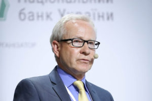 Mastercard: миллионы европейцев не пользуются банковскими счетами. Как это исправить
