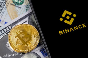 Крупнейшая криптобиржа приостановила торговые операции