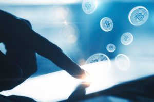 Подарочные карты в криптовалюте: Bitcoin будут принимать в известных магазинах