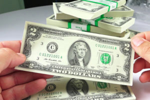 Клад из копилки: легенды и загадки редкой двухдолларовой купюры