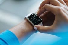 Стало известно, как будут выглядеть новые смарт-часы Apple