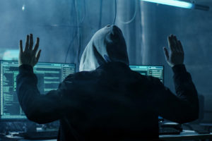 Украинец с помощью вируса опустошал счета пользователей криптобирж