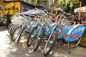 В Киеве появился автоматизированный велопрокат: как воспользоваться