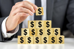 Финансовая пирамида разорила инвесторов: украдено $85 млн