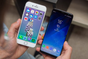 Apple и Samsung оштрафовали на 15 млн евро