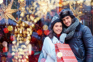 Благотворительность, экономия и поддержка локального бизнеса: как украинцы готовятся к праздникам