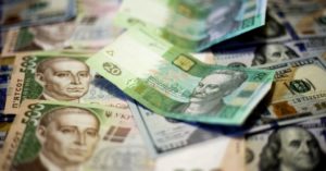 Готівки в касах банків стало більше – звіт НБУ