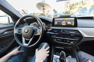 Lyft показал, как беспилотные авто могут «общаться» с людьми