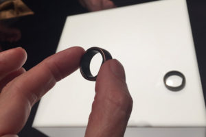 Кардиограмма вместо PIN-кода: представлено кольцо с опцией платежей