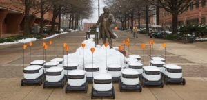 В США роботы займутся доставкой еды студентам